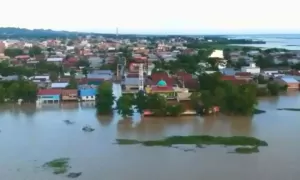 Banjir 3 Pekan di Wajo Sulsel Rendam Belasan Ribu Rumah, Warga Keluhkan Krisis Air Bersih