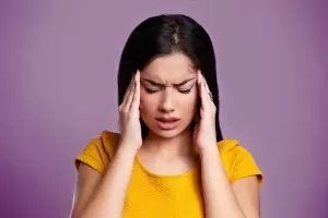 Migrain Bukan Sakit Kepala Biasa, Tanda Ada Kelainan