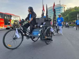 Komunitas Sepeda Onthel Ajak Warga Semarang Ikut Audisi Indonesian Idol