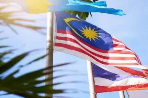 Buka Gerbang Masa Depan, Begini Tips Memilih Agen Pendidikan ke Malaysia yang Tepat
