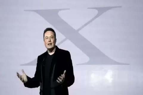 Ini Respons Elon Musk Dicap Pengkhianat karena Tolak Bantu Ukraina Serang Rusia