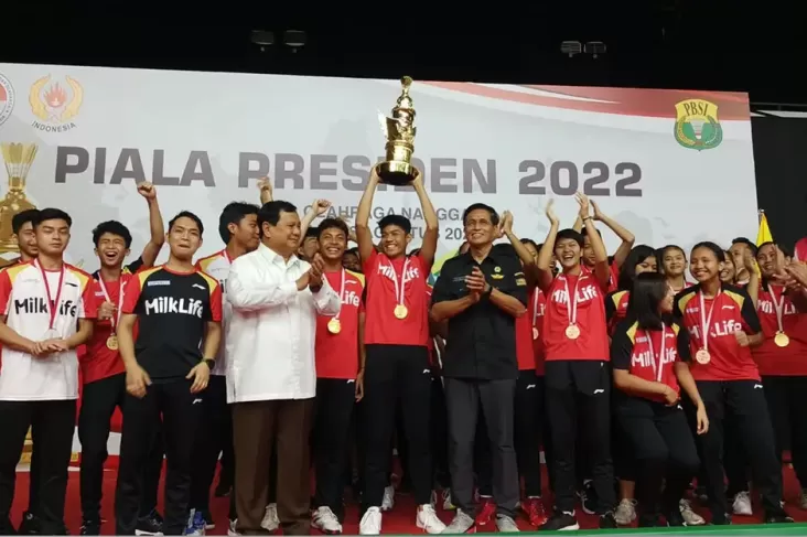 Tutup Piala Presiden 2022, Prabowo Subianto Harapkan Bulu Tangkis Indonesia Semakin Berkembang