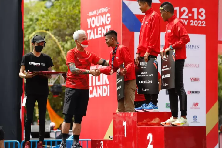 Ganjar Pranowo: Borobudur Marathon 2022 Akan Cetak Atlet Muda Berbakat
