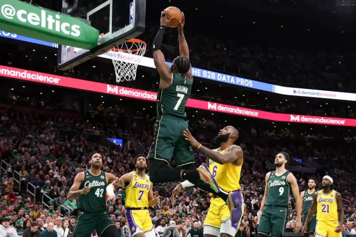 Hasil NBA 2022/2023: Jaylen Brown Selamatkan Celtics dari Kekalahan Beruntun