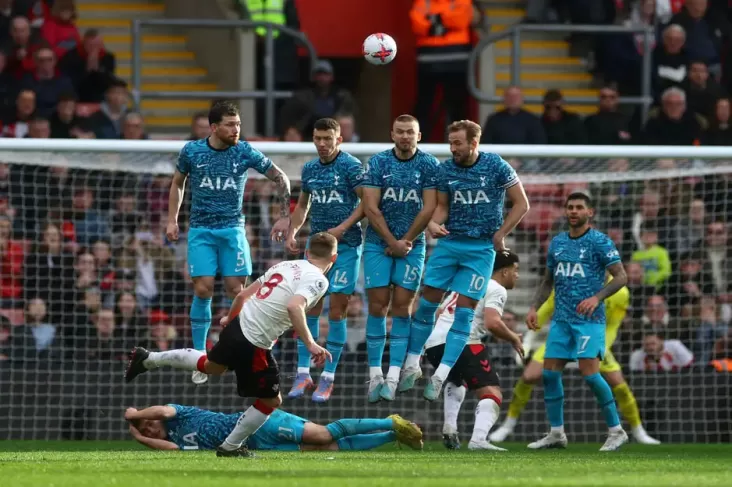 Hasil Southampton vs Tottenham Hotspur: Penalti Kontroversial Bikin The Lilywhites Gagal Gusur MU